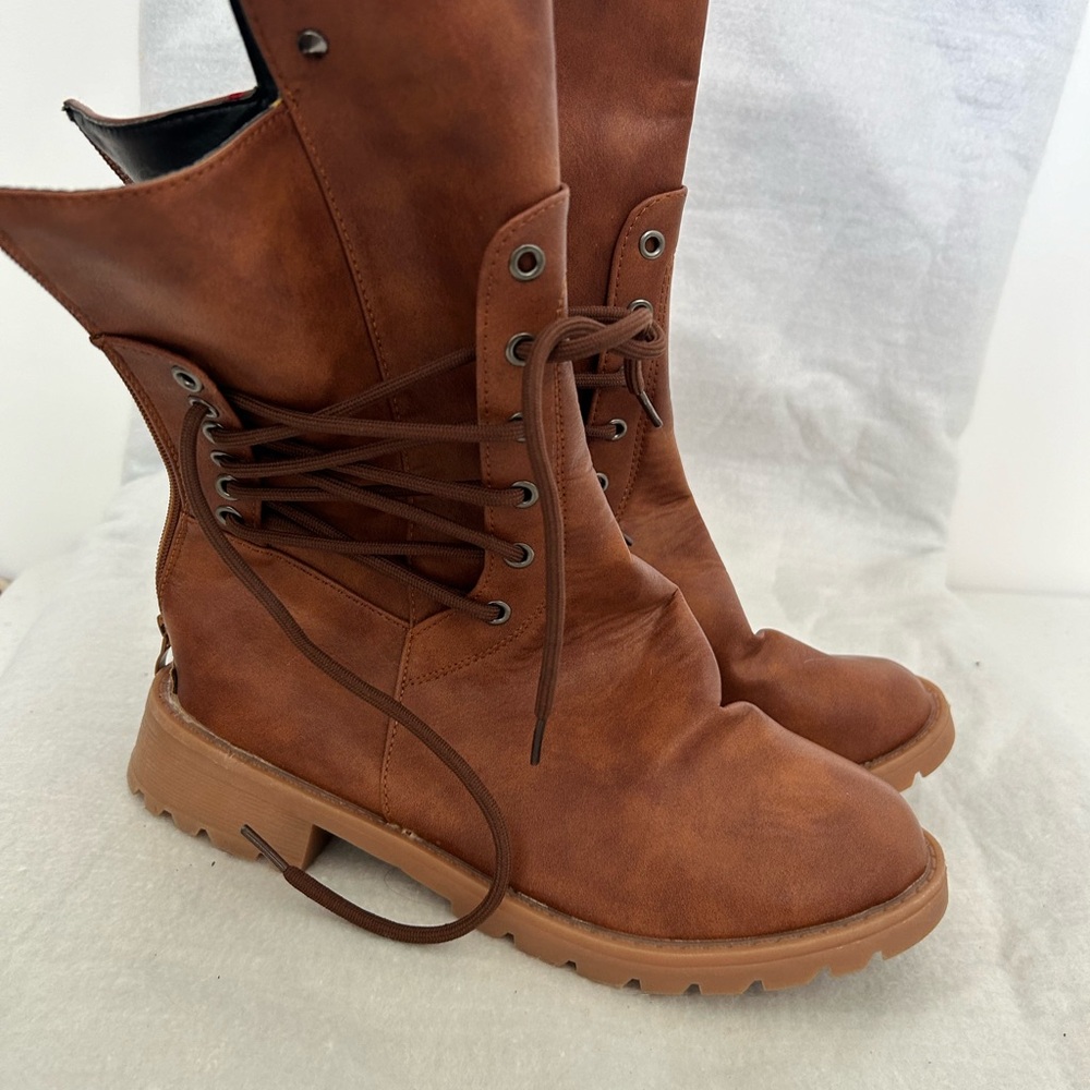 Brown Lace-Up Women's Boots